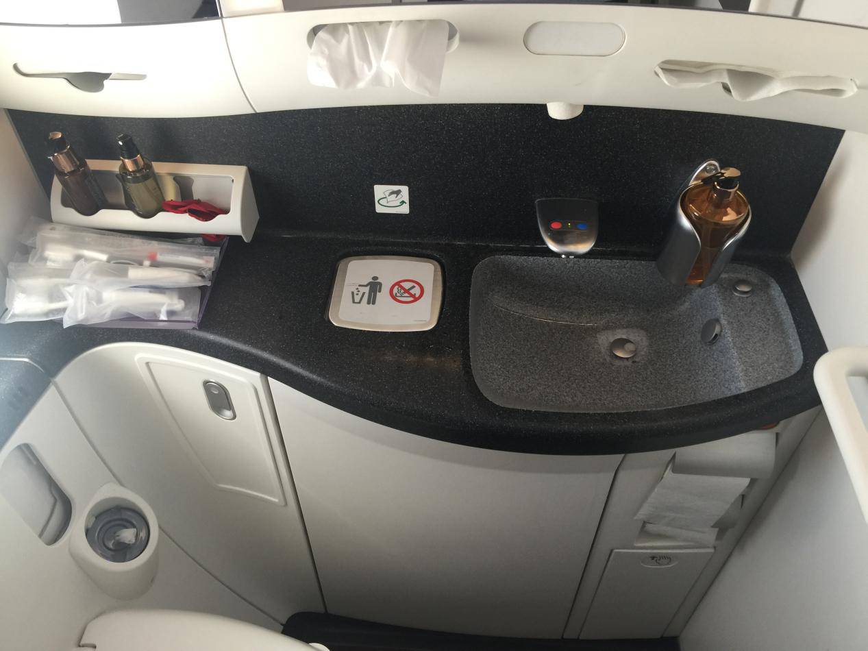 白菜价丨卡航早鸟大促:成都往返巴黎3884,往返伦敦4440!(含税)