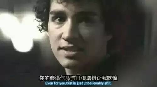 为什么放屁还能拐弯的,大中午的坐公交睡着了,情不自禁放了个屁