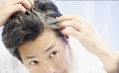 维生素e软胶囊对头发有什么功效,维生素E对皮肤有什么好处