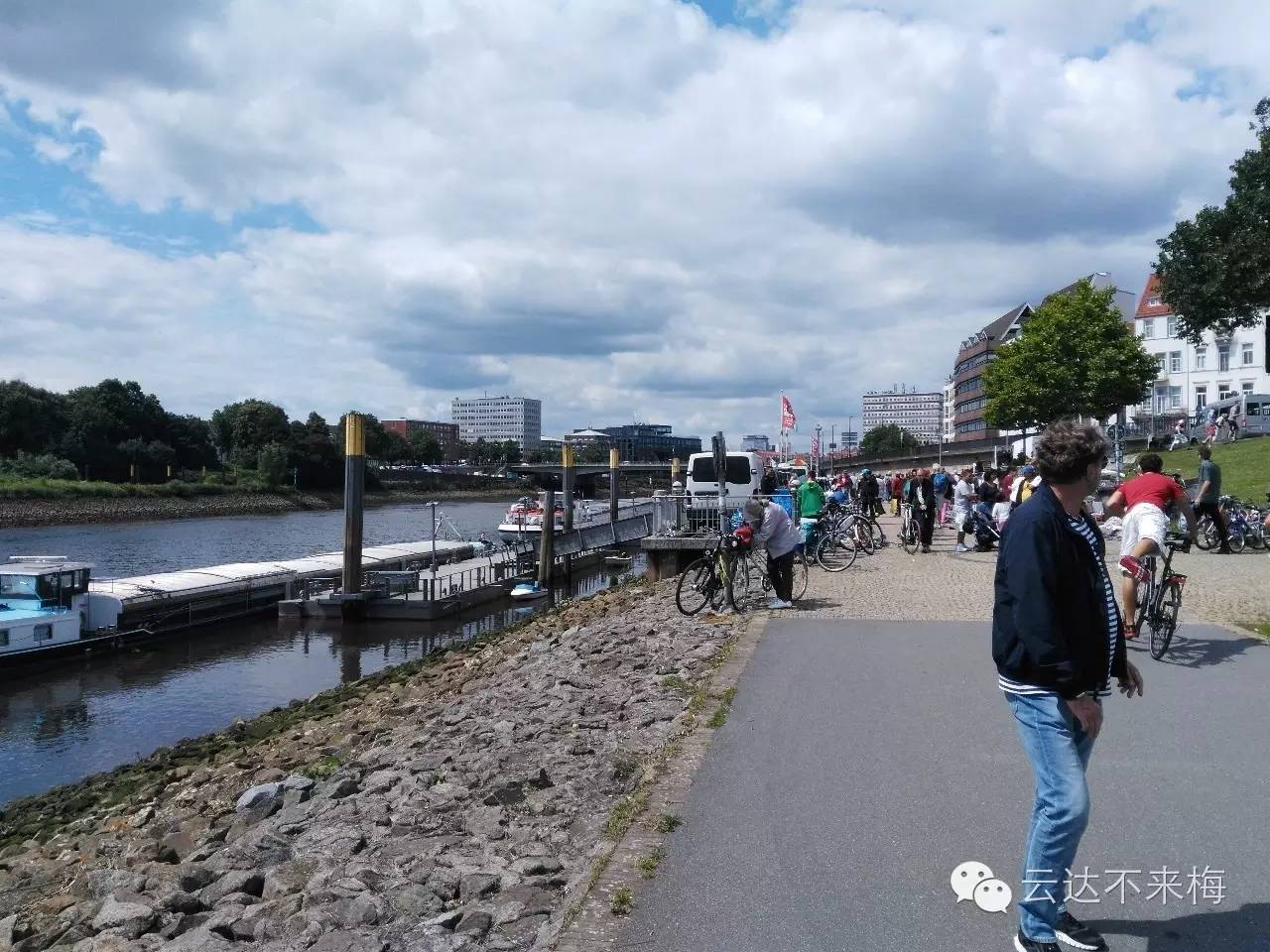 记一次最难忘的旅游,记一次难忘的旅行400字