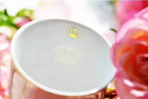 十二星座的狮子座最爱的是什么,狮子座是十二星座最可爱的吗