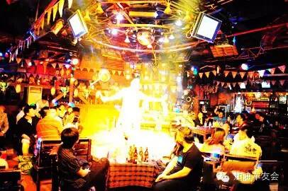 昆明酒吧蹦迪最嗨现场,昆明superhouse酒吧