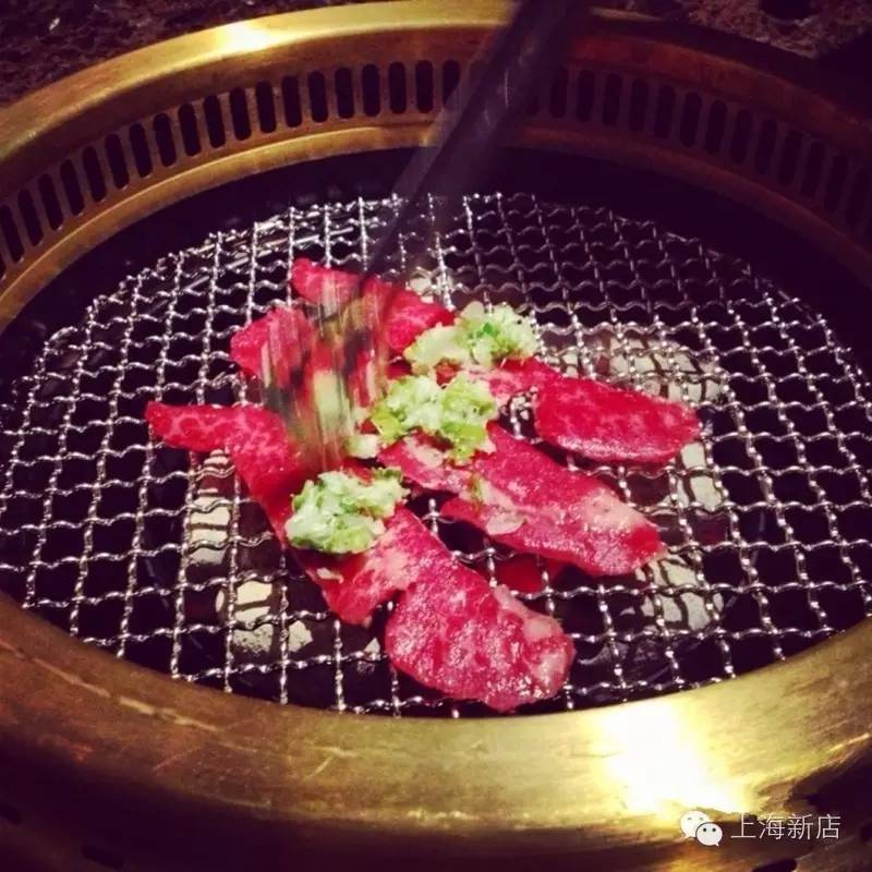 没预约就会被劝回,台湾烧肉界的LV霸气登陆上海!