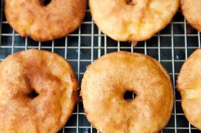 一辈子很长要找个相爱的人,一辈子很长找一个让自己笑的人