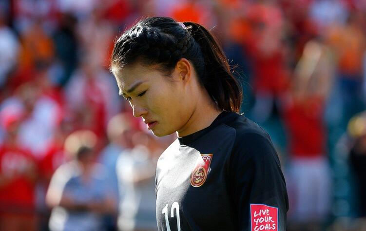 攻防两端失利,女足三场落后皆扳回