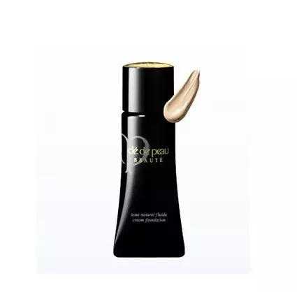 日本适合18岁女生的粉底液,日本品牌贵妇粉底液