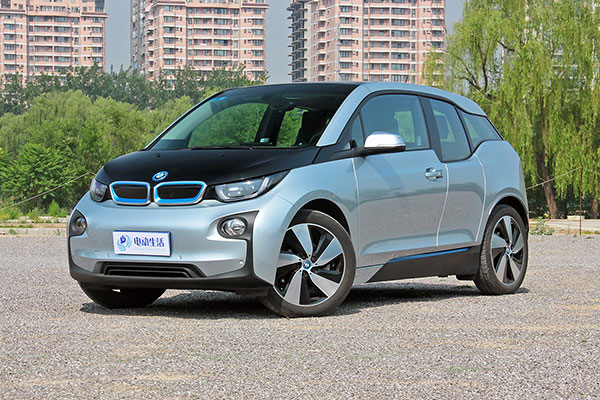 开着i3去约你的女神吧情人节租车攻略