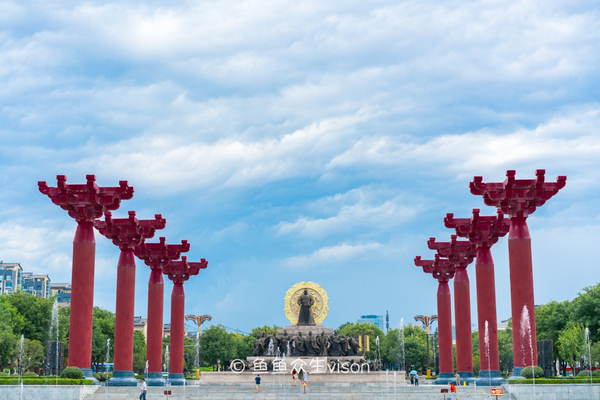 这里曾经也是繁华都市,古朴优雅充满禅意的私家园林