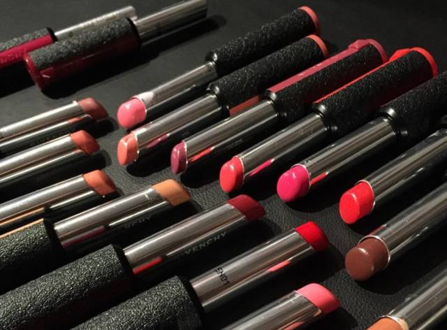 细管口红是什么鬼？！从CPB到CHANEL到TF今夏都在出！