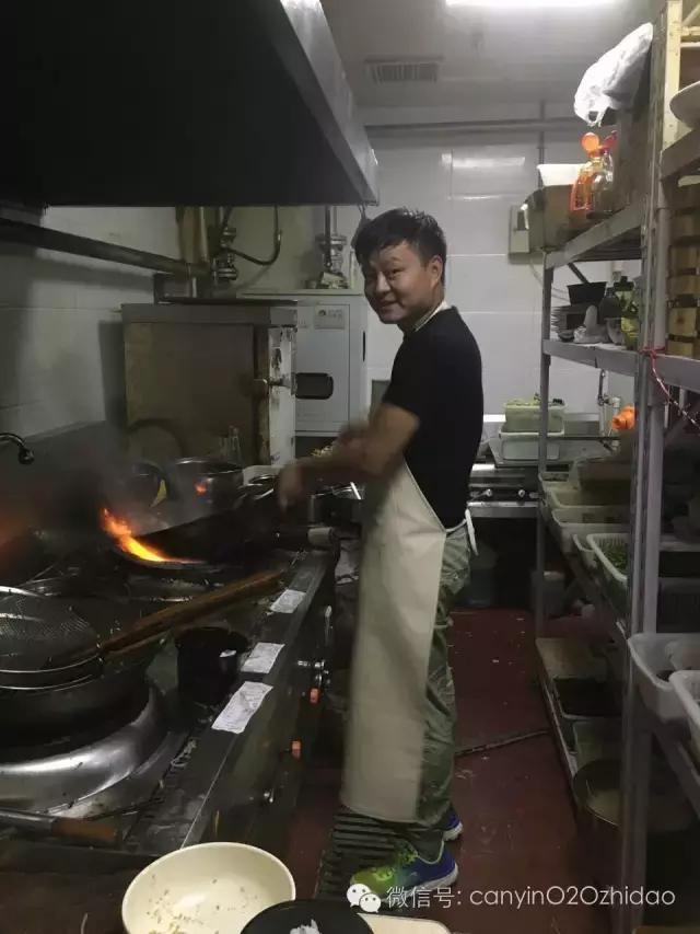 湘式木桶饭是怎么做的,湘式木桶饭高峰店