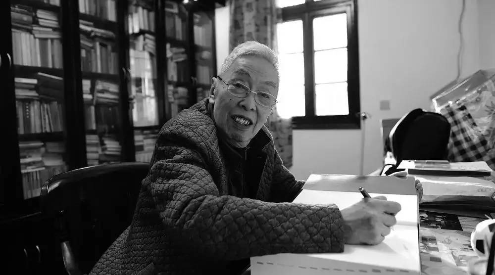 他说：我不相信有人会自恋到认为可以不学外语了|缅怀陆谷孙先生