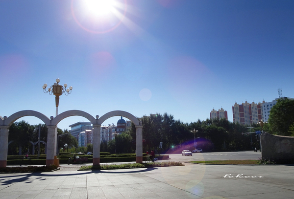 额滴个神！一枚老男人居然在黑河疯狂购物直到手软！