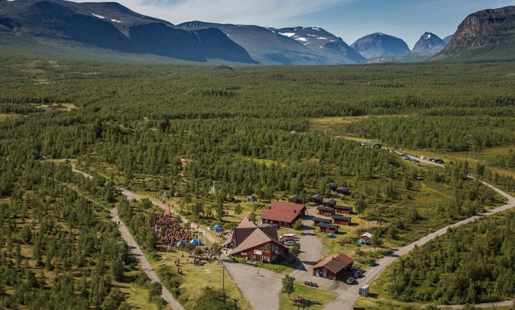 爽酷一夏，穿越北极