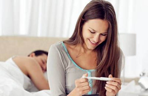 白带蛋清要怎么安排备孕,白带呈蛋清状怀孕的几率大吗