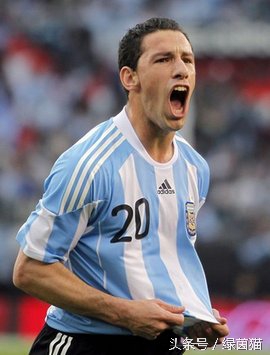 同样的名字不同的人,一样名字的球星