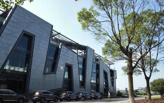 超多美图慎入！开神车，走丝路，这些不可思议的美景就在中国！