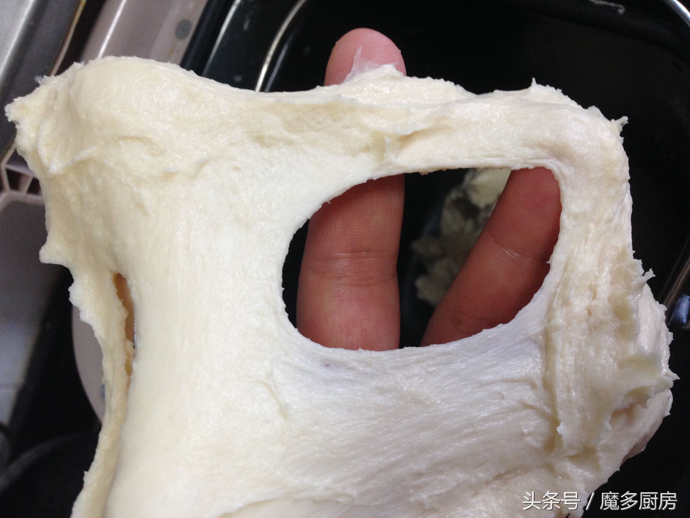 自己做的面包很健康,自己做的面包酥香柔软