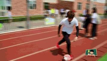 鹿晗足球到底是什么水平,鹿晗足球水平到底怎么样