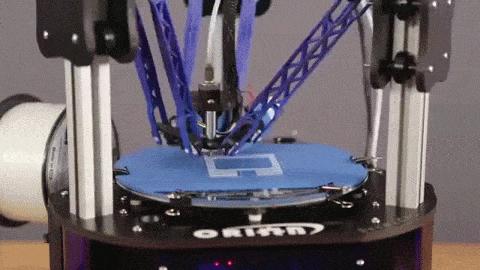 痛斥乔布斯,炮轰盖茨,自由软件之父最爱用中国上网本