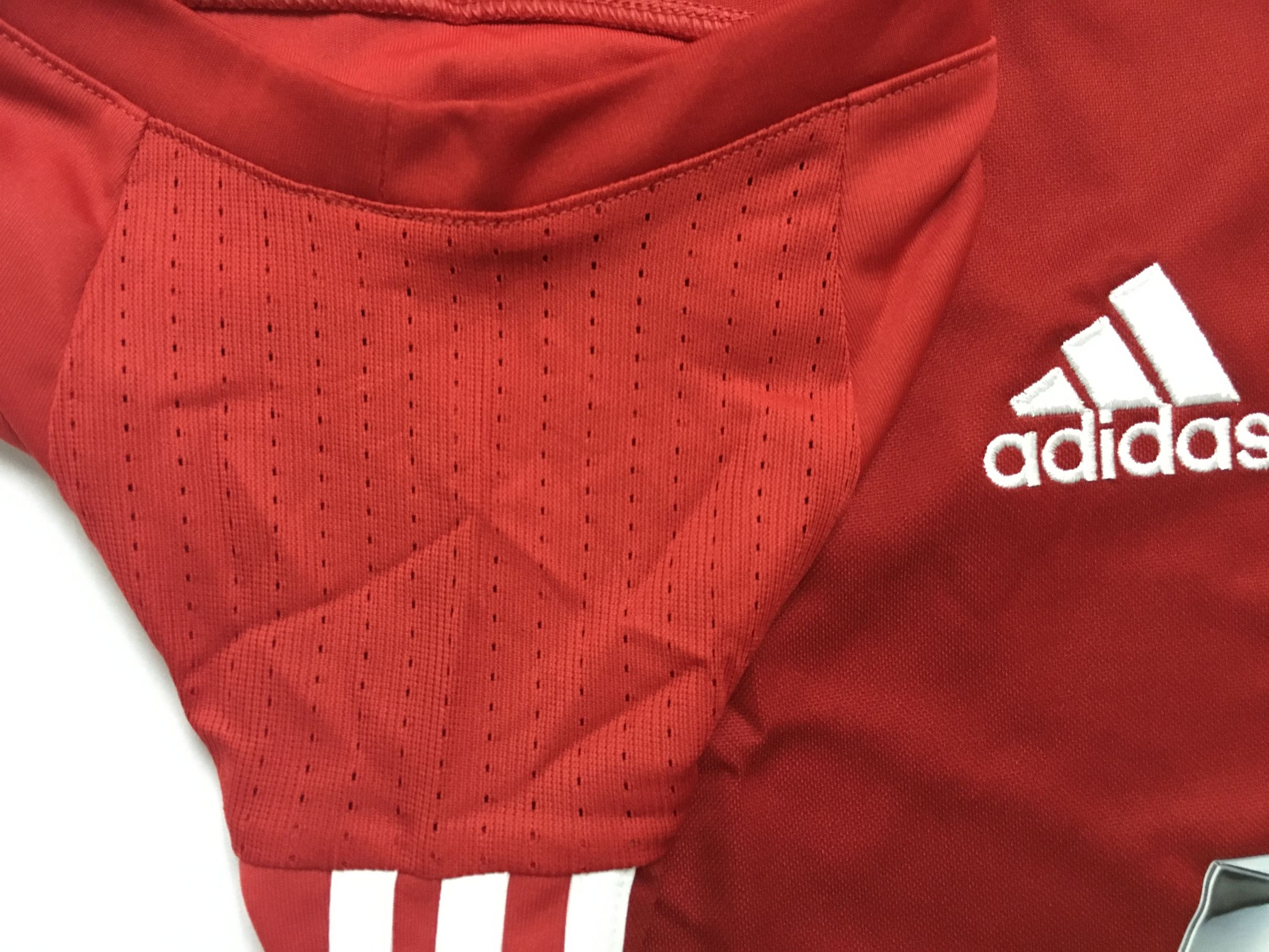 曼联2016主场球衣,曼联16-17赛季