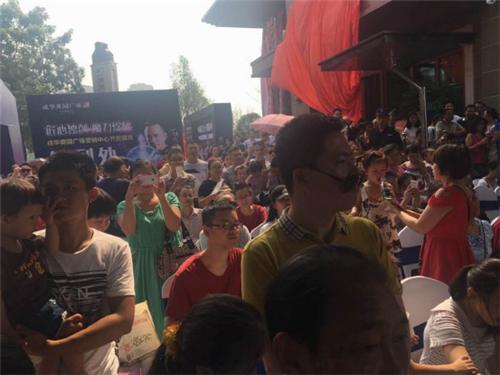 “1秒穿越”BOSS现身，奥园西南再起笔