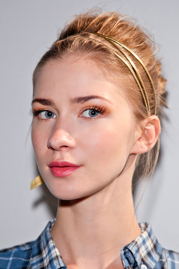 女生超短发结婚造型,短发新娘不用假发的简单造型