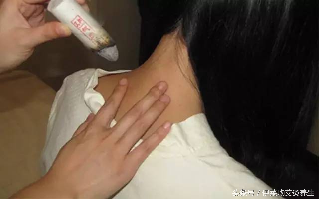 艾灸后的妇科反应大全,艾灸印堂后的排病反应