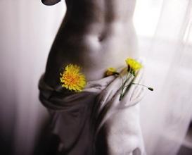 震惊女人衰老的五大信号,女性开始衰老的象征