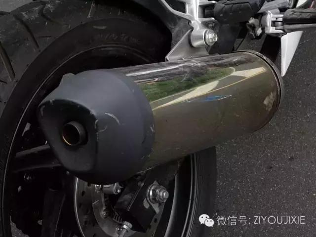 2017款ninja250和18款,ninja250排气四缸对比r6