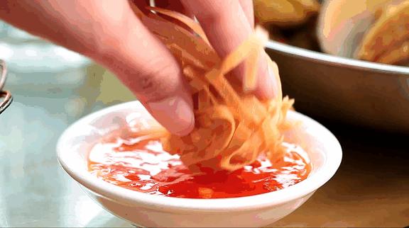 唔使搵啦！人均40元连电视台著名主持人都Hold唔住过来搵食