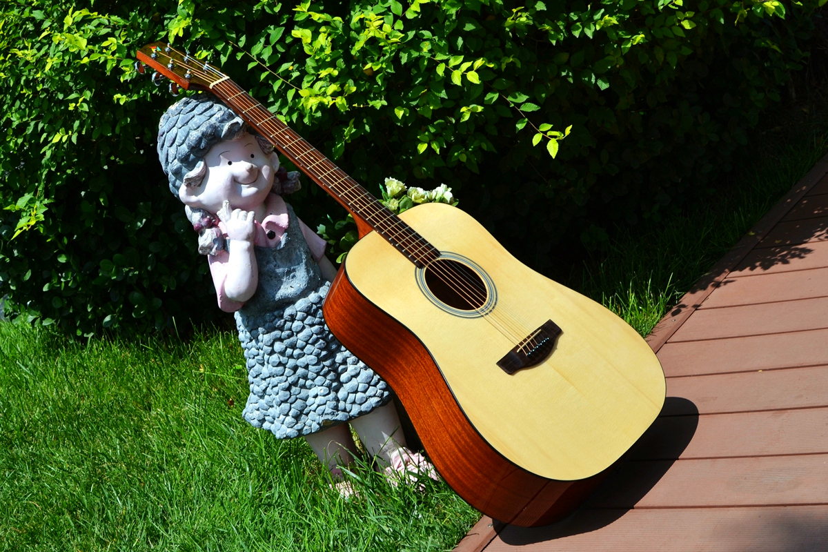 初学者推荐高质量吉他,吉他推荐初学者500之内必买