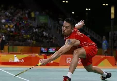 百米赛跑博尔特对战猛兽,百米飞人博尔特经典动作