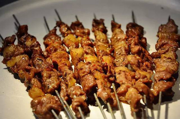 湘西烤小串推荐店铺有哪些,湘西凤凰特色烤串