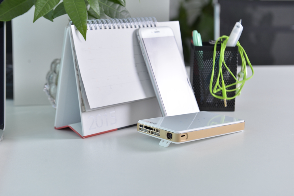 閰蜂箰瑙唓6閫氳繃hdmi杩炴帴鐢佃剳鎶曞奖,閰蜂箰瑙唓6鏃楄埌鐗堝拰鏃楄埌鐗坬6new