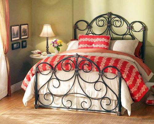 不同材质家具的清洁方法