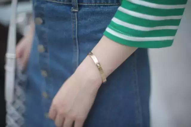 街拍什么颜色发色好看,回头率超高发色街拍