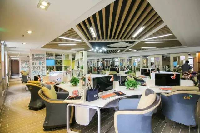 东莞好点的网咖,东莞清溪摩登网咖