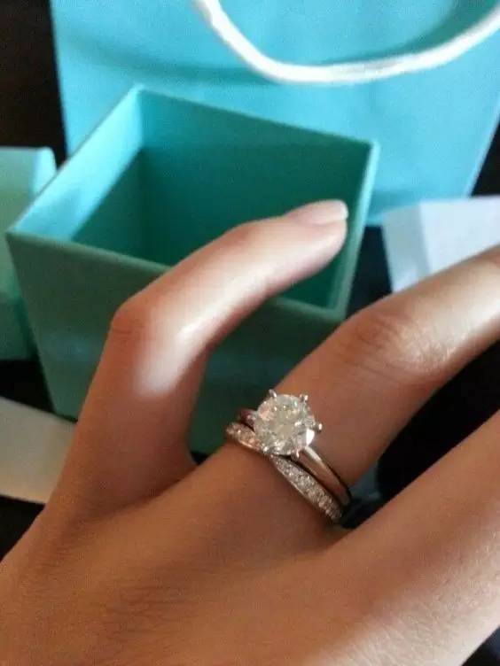 问:国外买珠宝真的划算?答:有套路才真划算