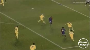 足球提升一对一正面进攻能力,足球意识和跑位怎么提高