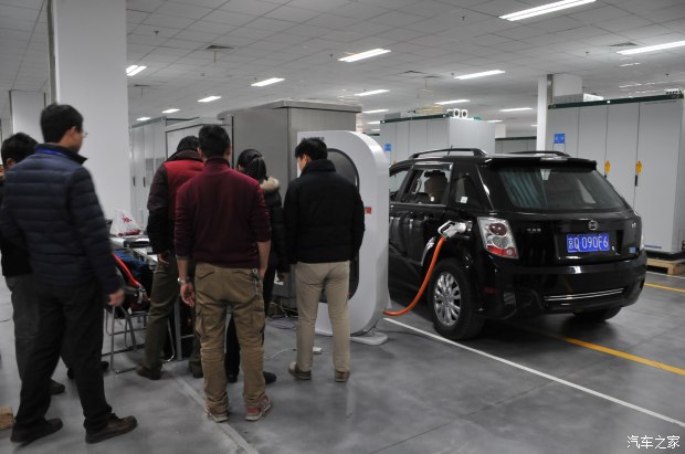 跑了13万公里的比亚迪e6值得买吗,比亚迪电车第一批车主用车情况