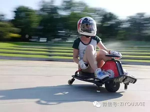 儿童三轮迷你漂移车,让孩子爱不释手的遥控车玩具