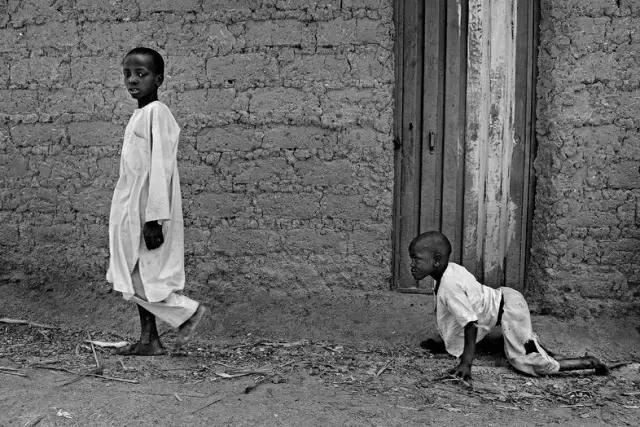 这颗足球居然惊动了奥巴马！还带给10000+孩子快乐！