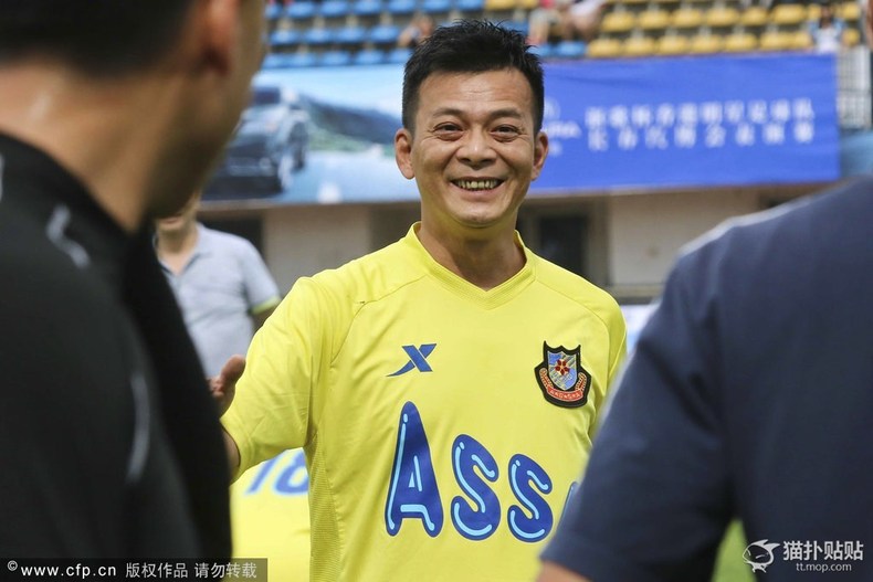 明星“球员”:唐僧变肥罗，谭咏麟踢断两根韧带