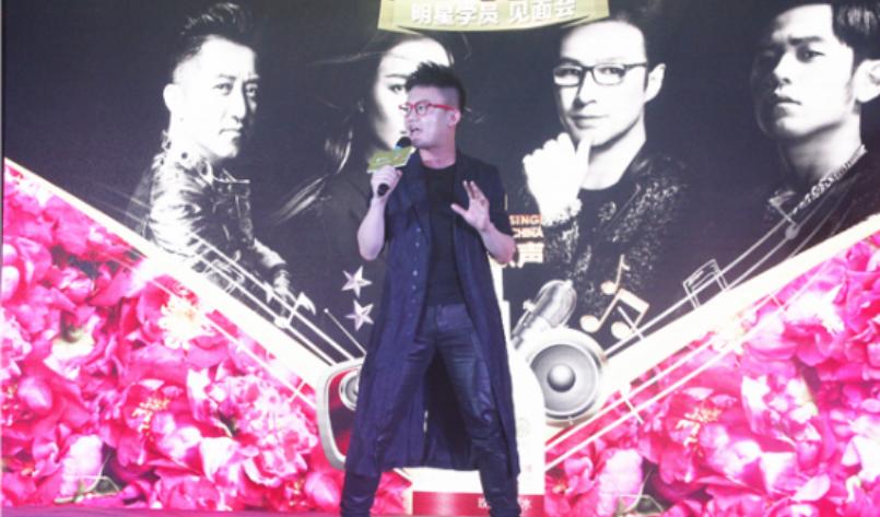 丁克森张卓含威亮相石家庄大展歌喉