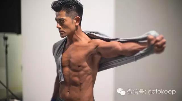 腹肌雕刻马甲线训练,腹肌马甲线七天看到效果