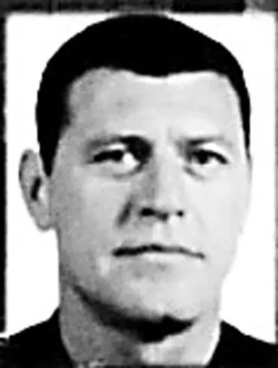 在他眼里再安全的保险库都是扯淡