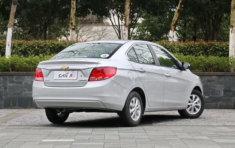 宝骏330和赛欧是不是同一发动机,赛欧3和宝骏310哪个更值得买