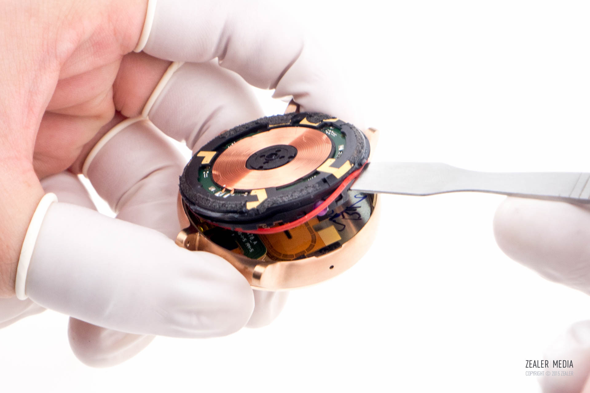 moto360第四代,moto360一代拆解