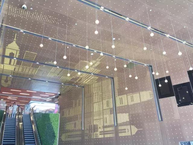 小香港迎新街,小香港再现往日的繁荣