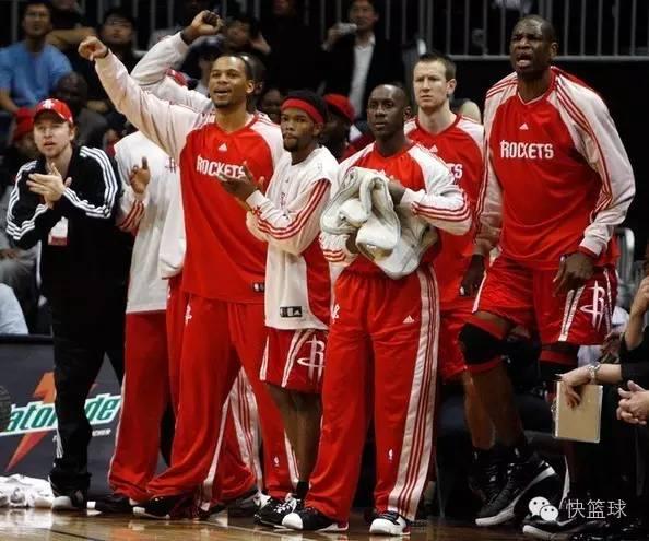 火箭22连胜火箭vs湖人,火箭22连胜姚明打了多少场